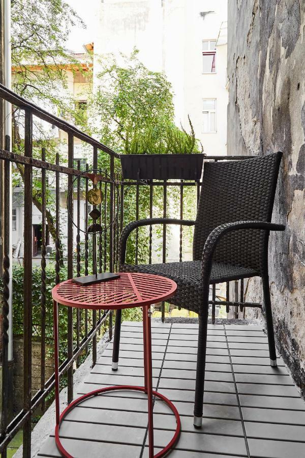 Patterned Apartment Zyblikiewicza Street Краков Экстерьер фото